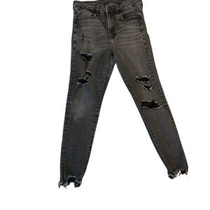 American Eagle Super High Rise Jegging Crop Distressed Black Jeans 8